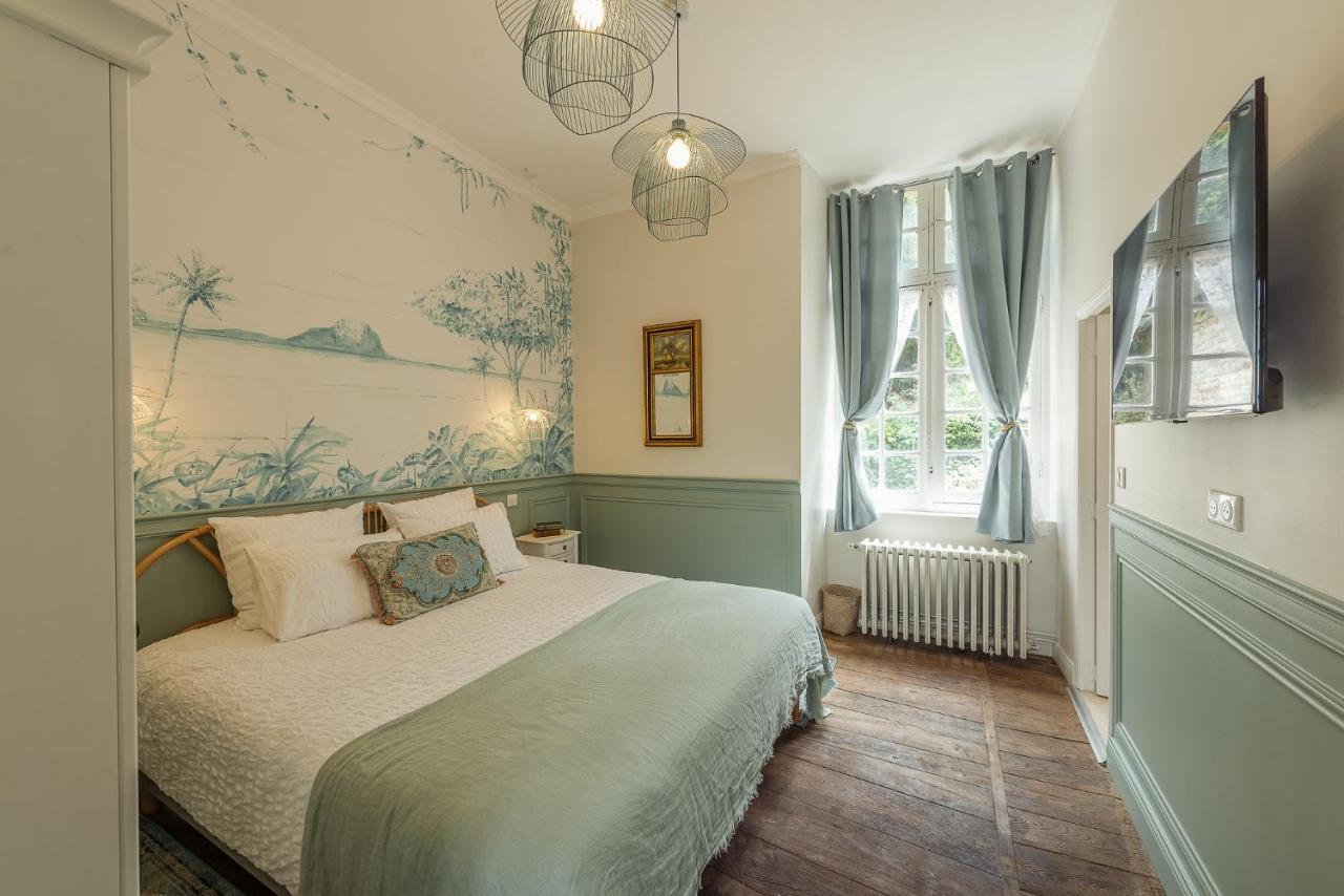 Bed and Breakfast Manoir de Laroque Delprat à Autoire Extérieur photo