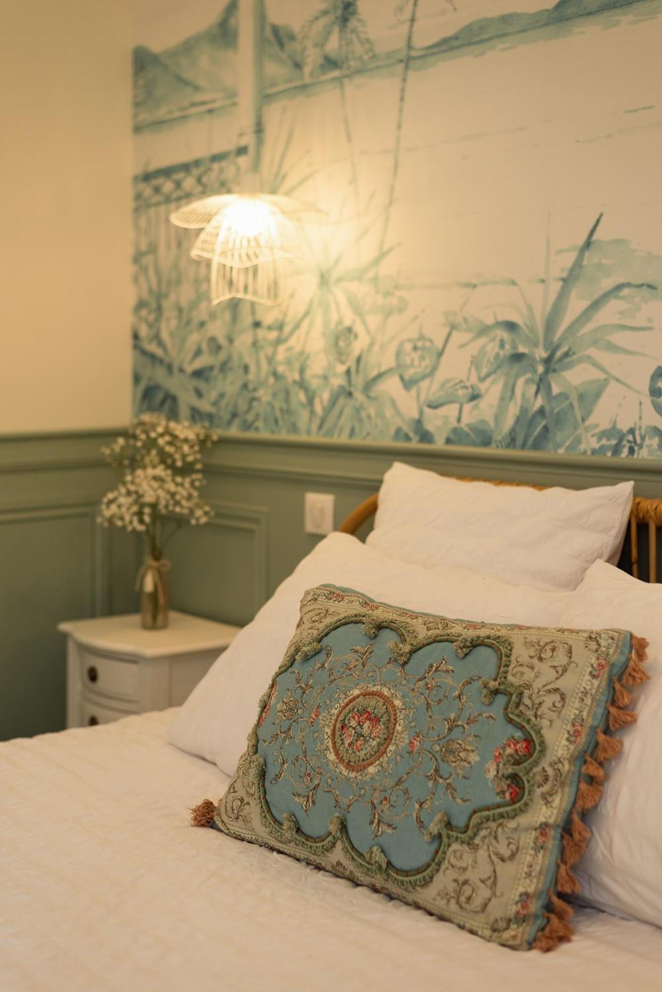 Bed and Breakfast Manoir de Laroque Delprat à Autoire Extérieur photo